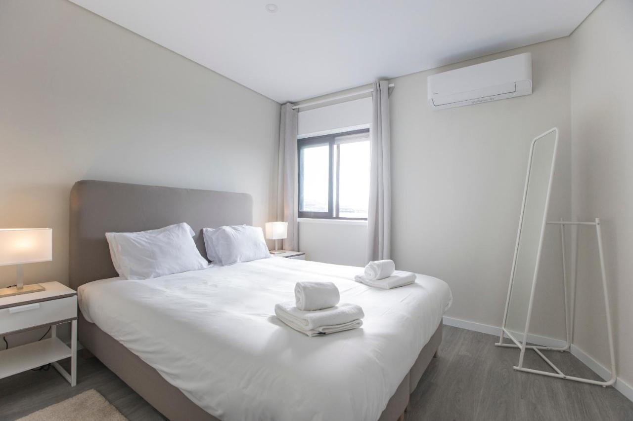 2Br Flat W/ Ac & Great Views By Lovelystay Вила Нова ди Гая Екстериор снимка